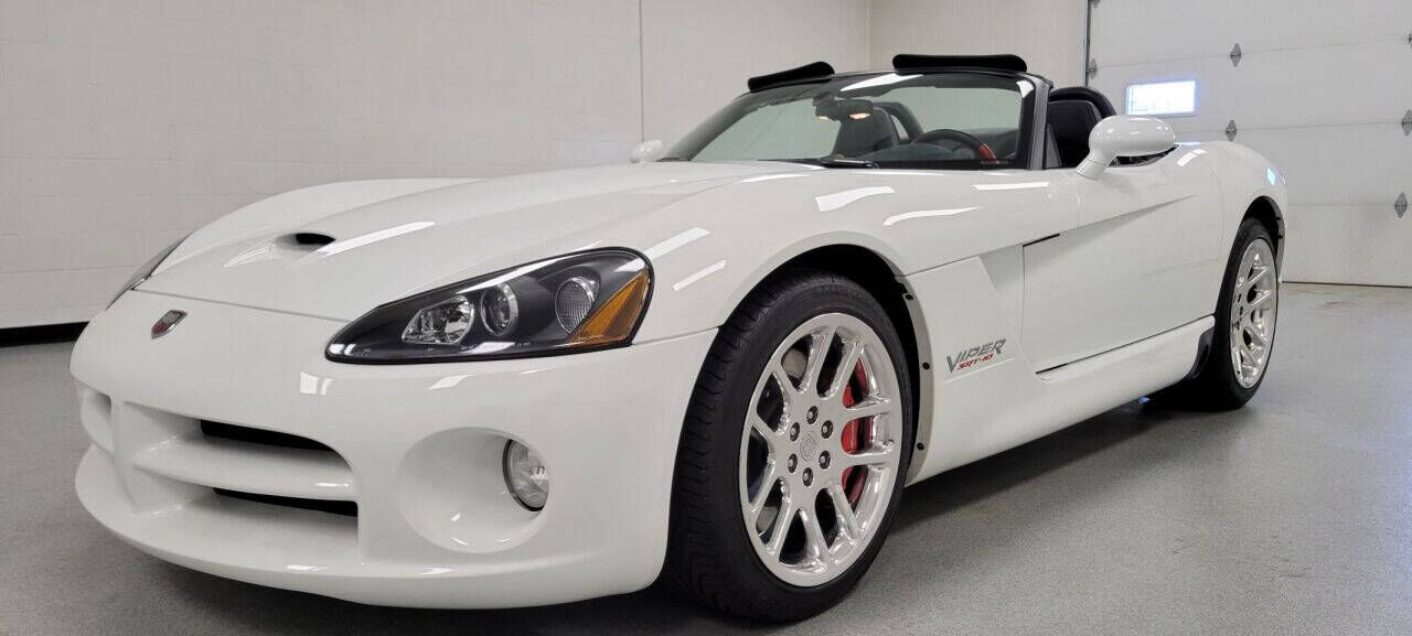 2004 DODGE Viper