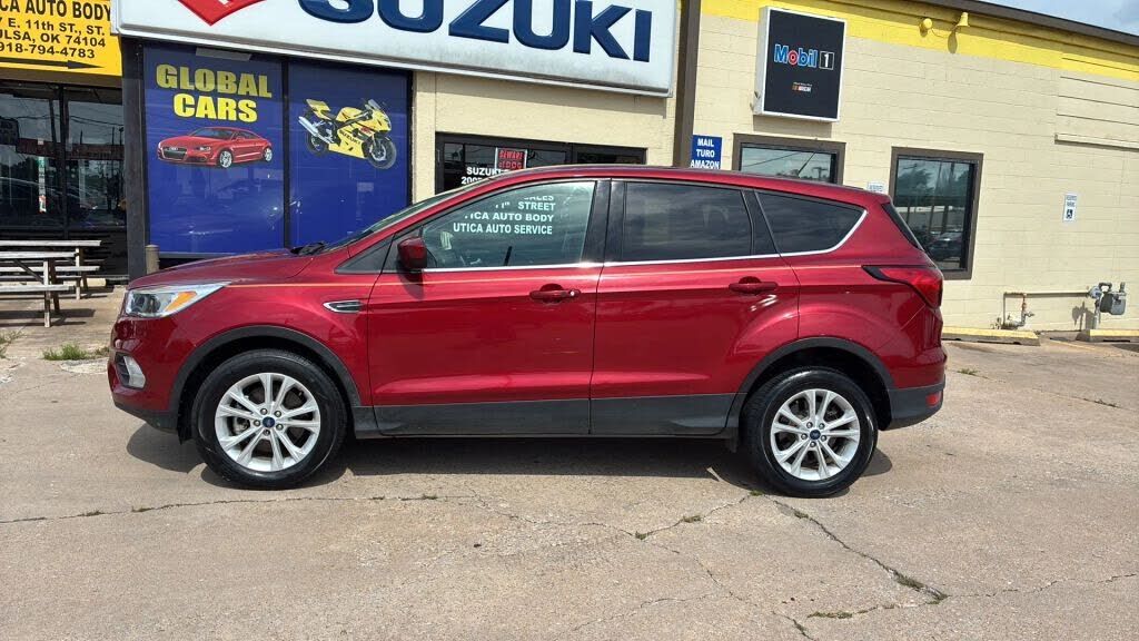 2019 FORD Escape