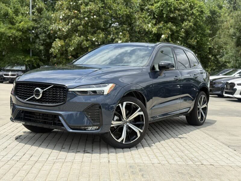 2025 VOLVO XC60
