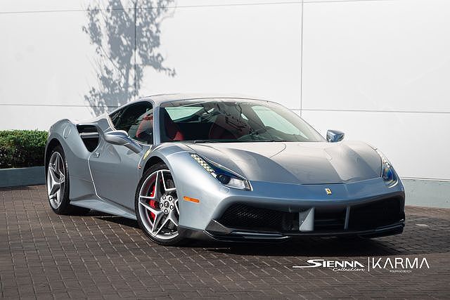 2019 FERRARI 488 GTB