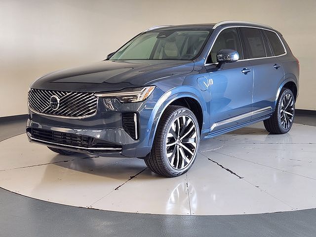 2026 VOLVO XC90