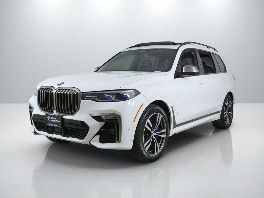 2022 BMW X7