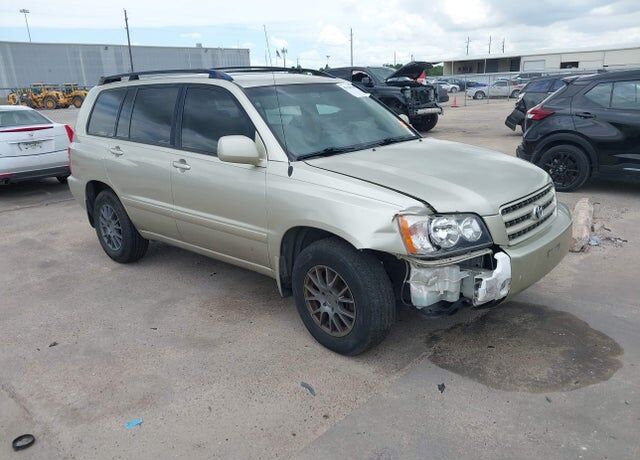 2002 TOYOTA Highlander