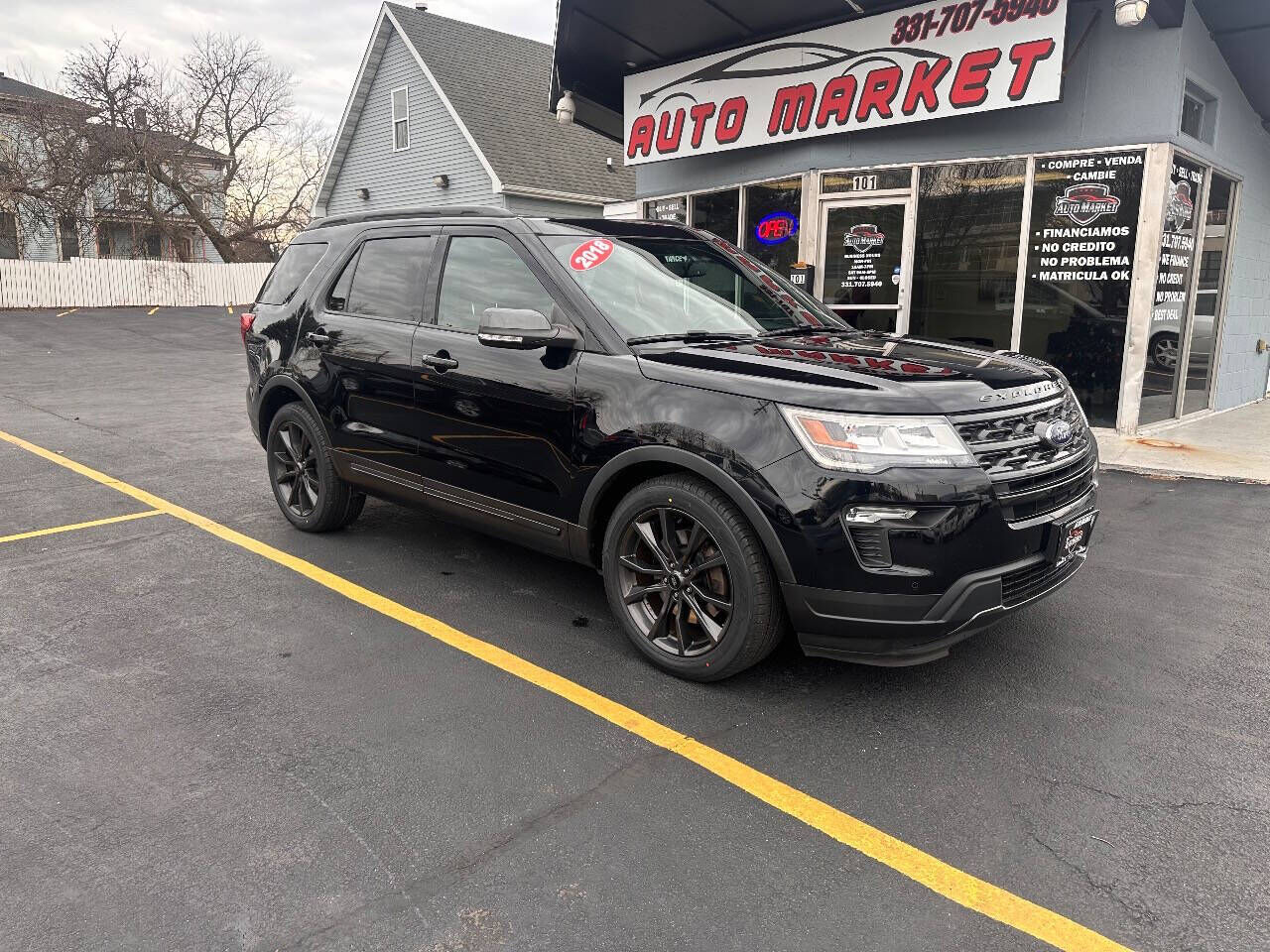 2018 FORD Explorer