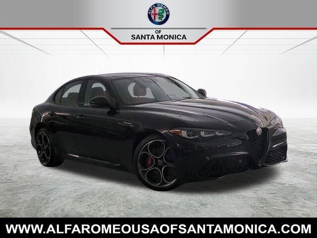 2025 ALFA ROMEO Giulia