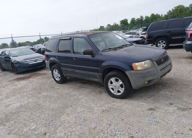 2004 FORD Escape