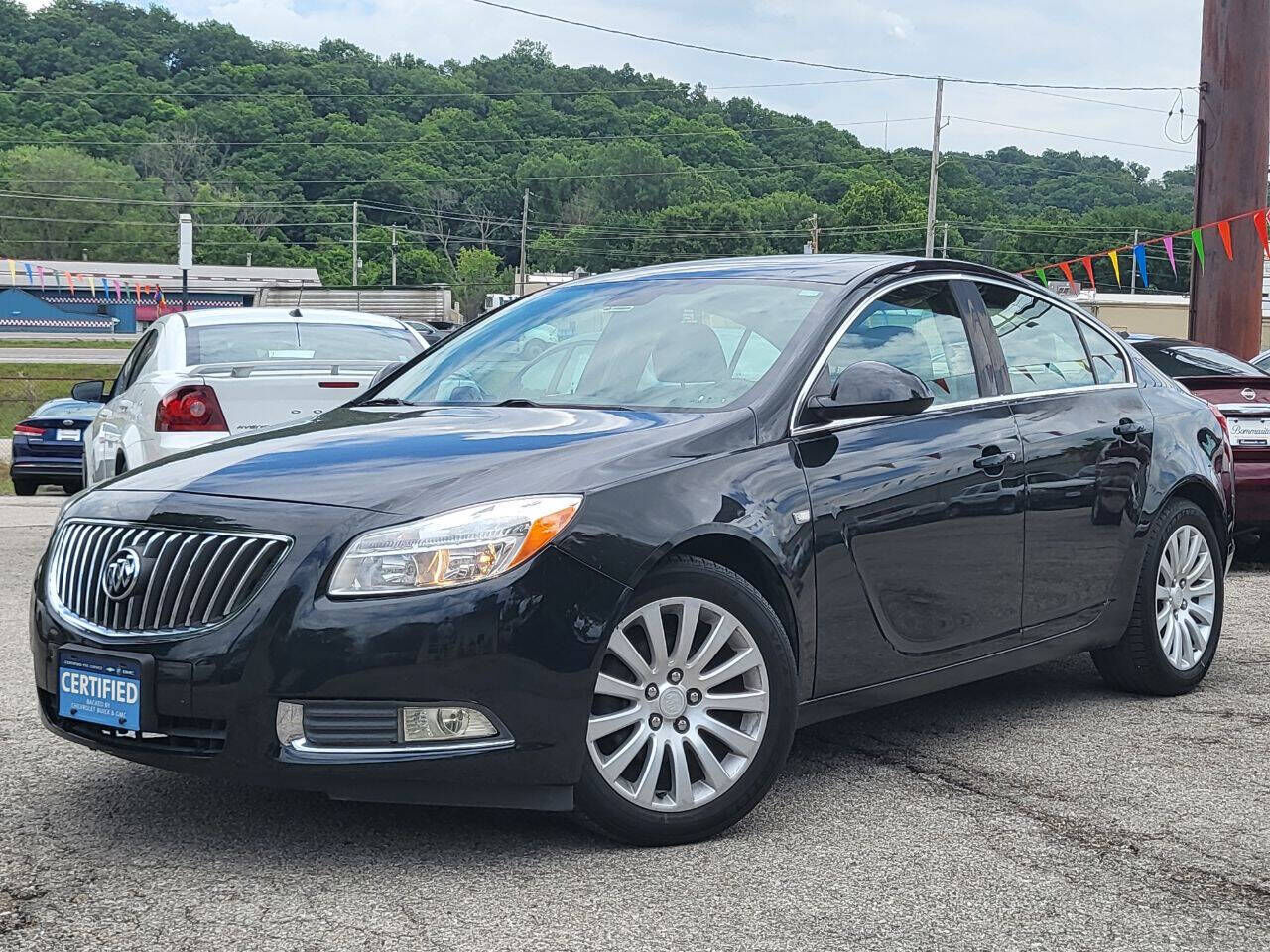 2011 BUICK Regal