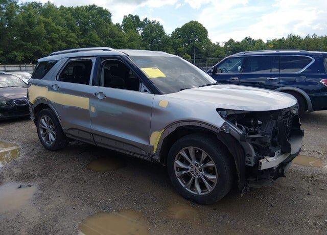 2021 FORD Explorer
