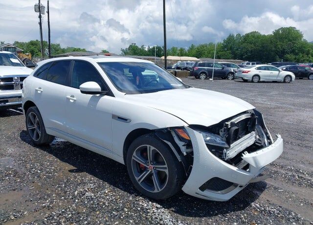 2017 JAGUAR F-Pace
