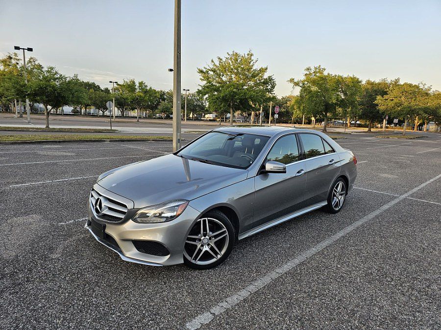 2014 MERCEDES-BENZ E-Class