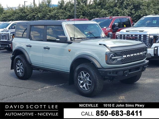2022 FORD Bronco