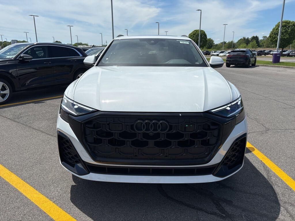 2026 Audi Q8