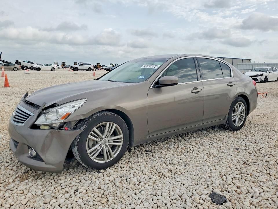 Infiniti G37
