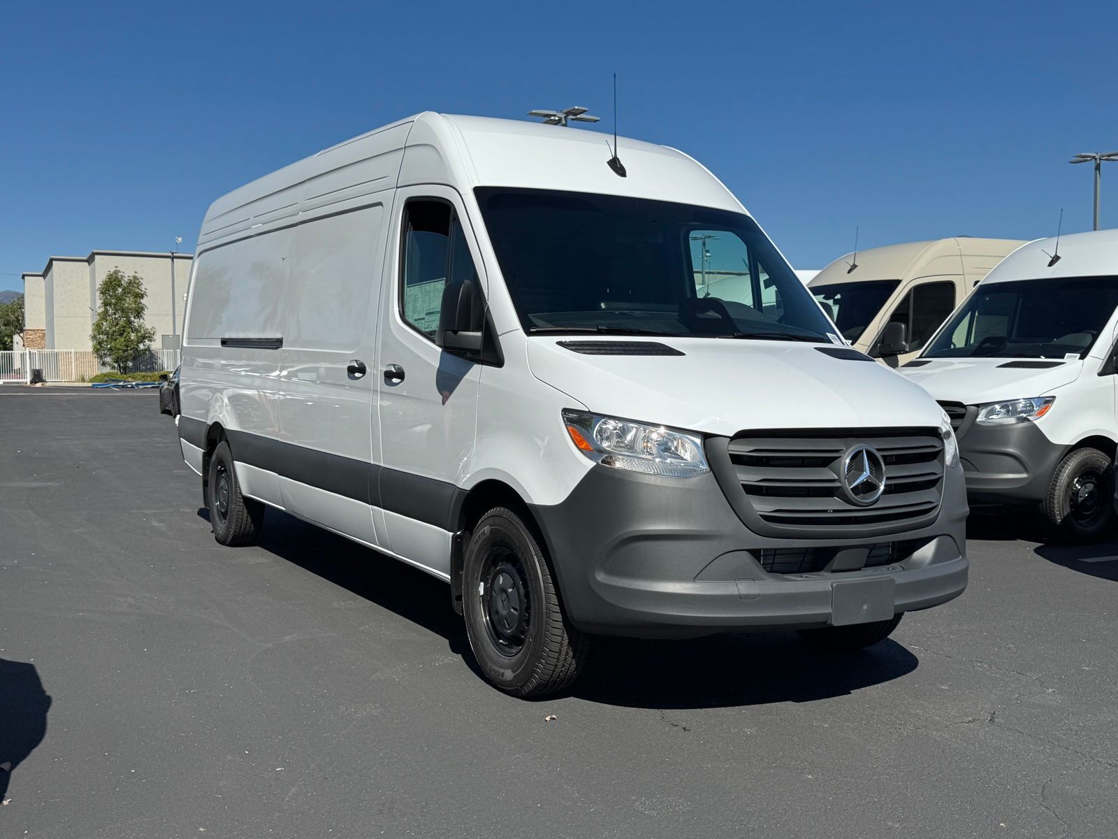 2026 MERCEDES-BENZ Sprinter