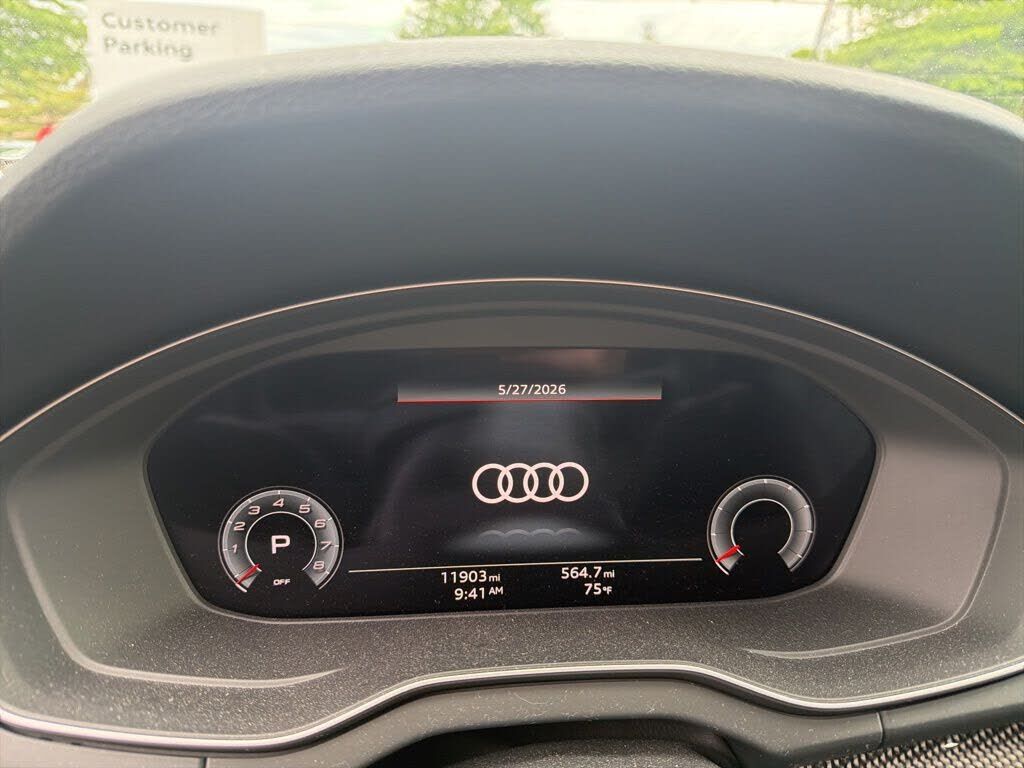 2023 Audi SQ5