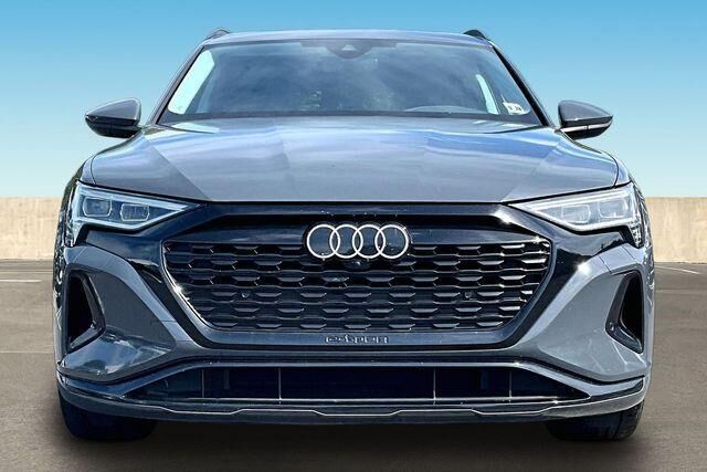 2024 Audi Q8