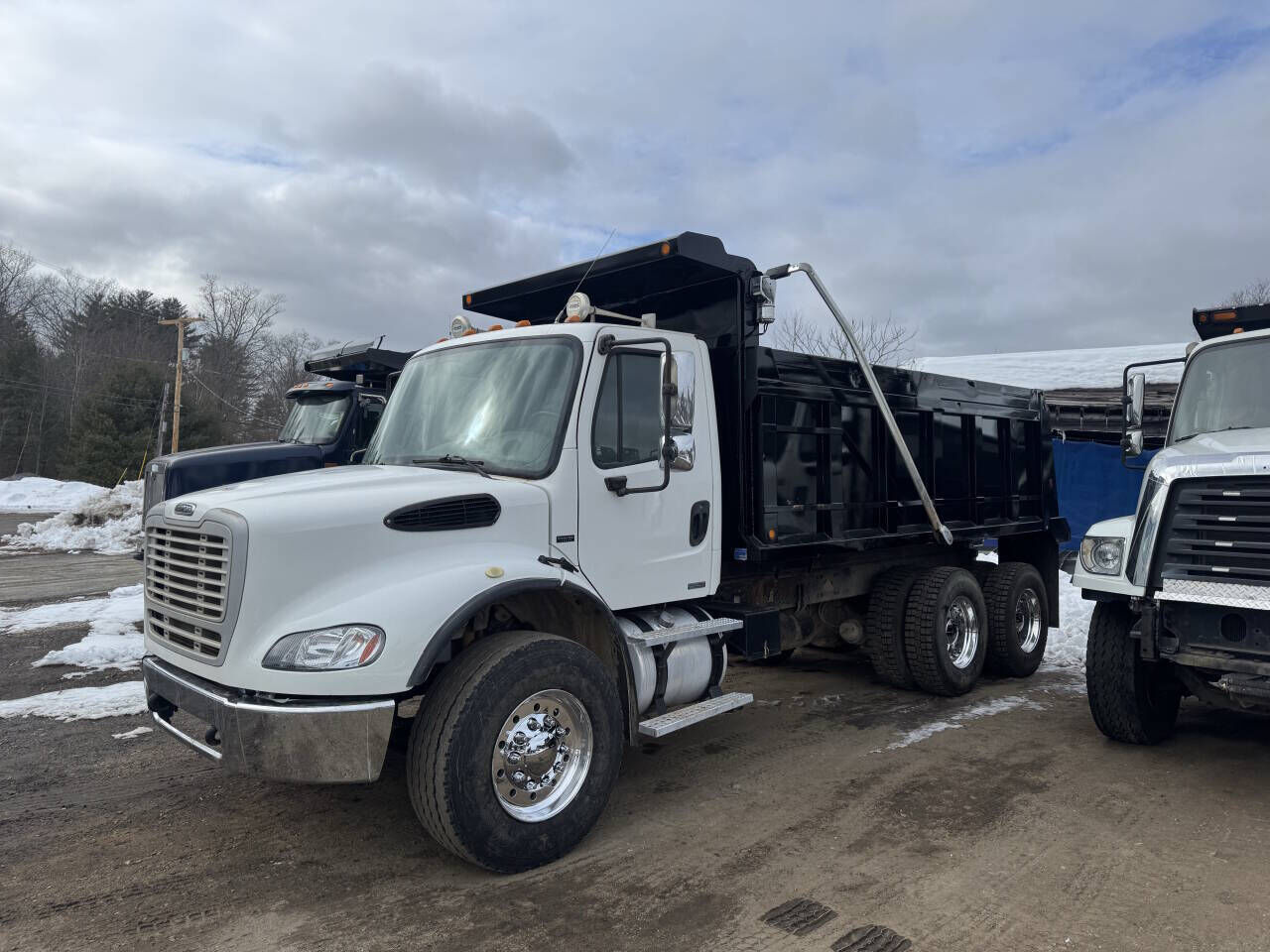 2007 FREIGHTLINER M2