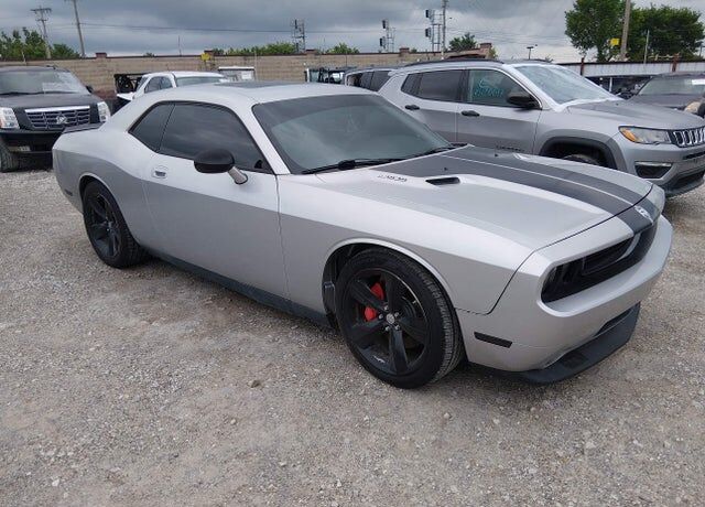 2009 DODGE Challenger