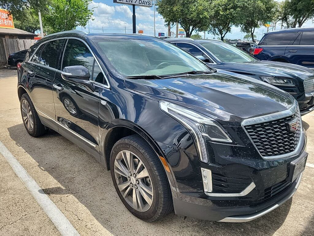 2025 CADILLAC XT5