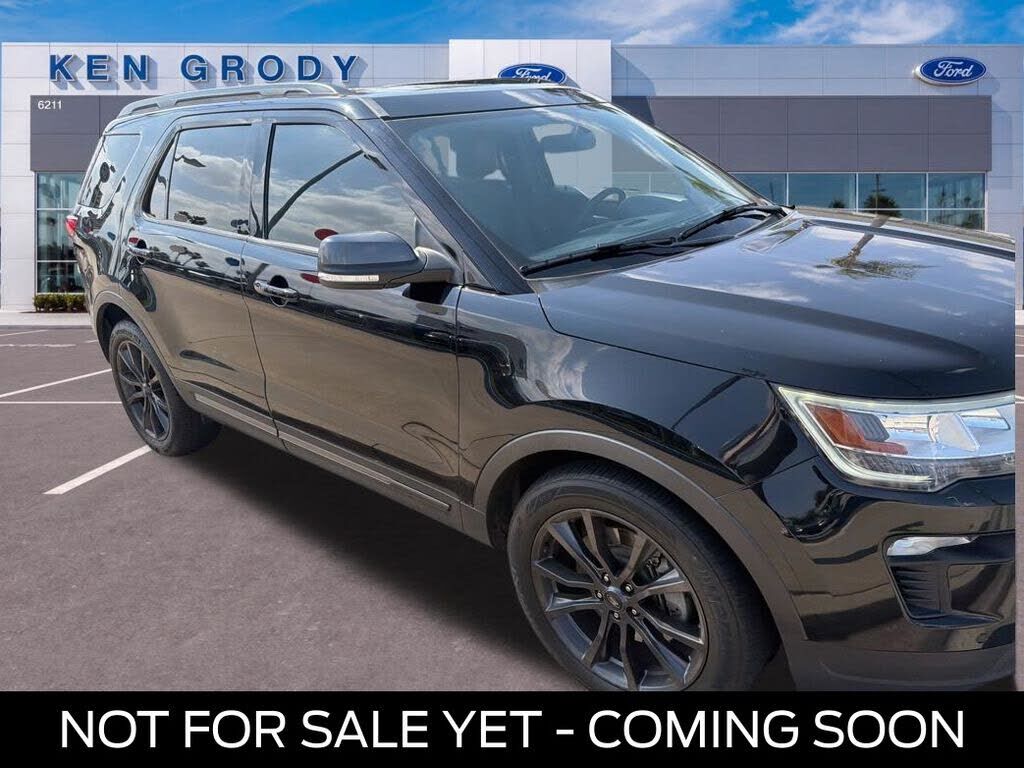 2018 FORD Explorer
