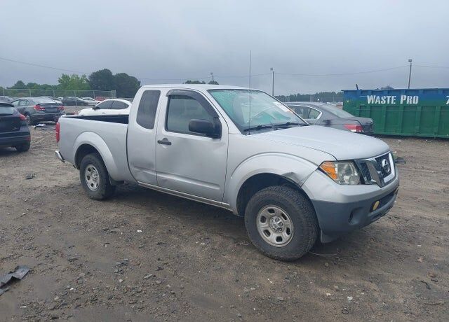 2015 NISSAN Frontier