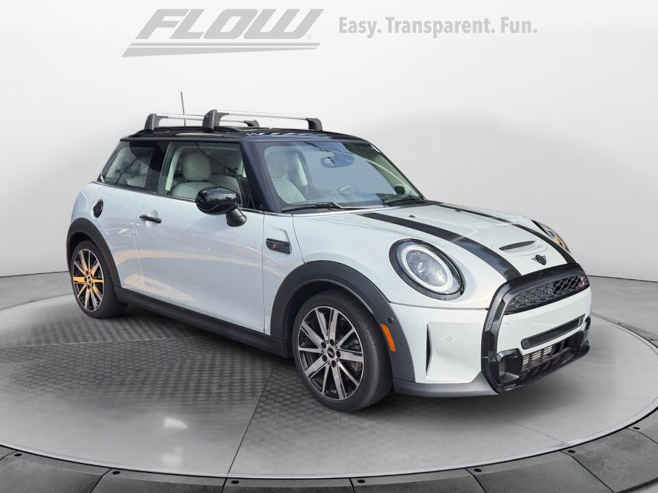 2023 MINI Hardtop