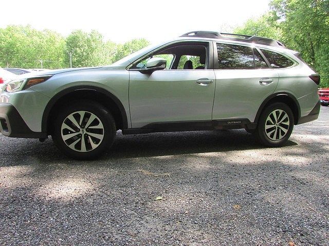 2020 SUBARU Outback