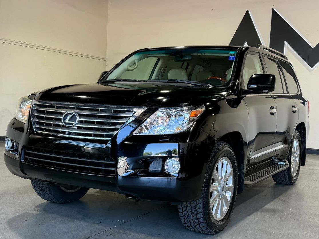2010 LEXUS LX