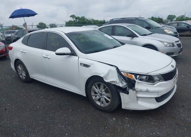 2018 KIA Optima