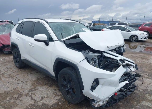 2020 TOYOTA RAV4