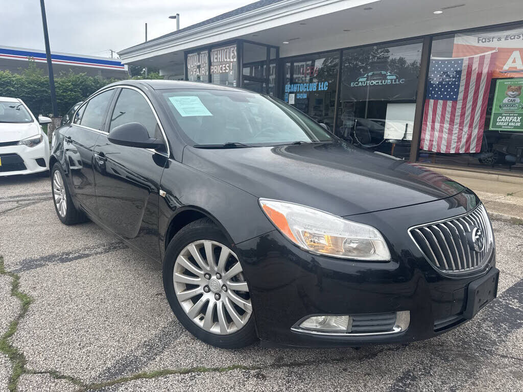 2011 BUICK Regal