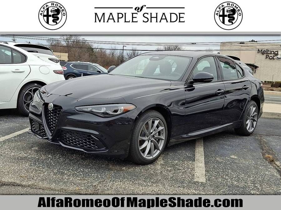 2025 ALFA ROMEO Giulia