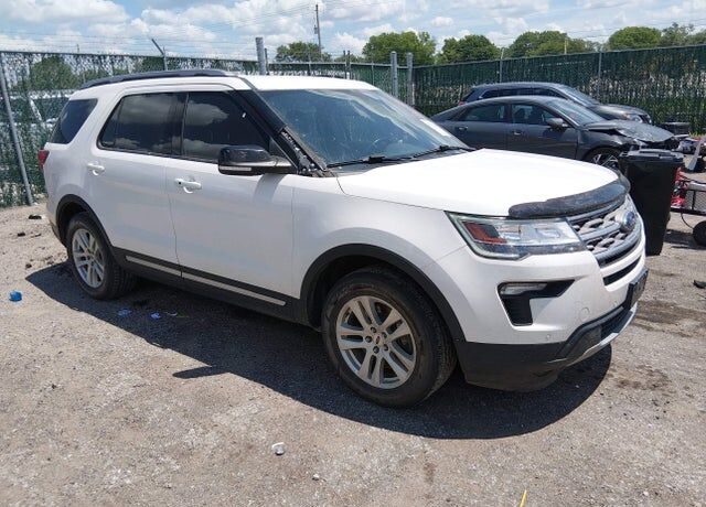 2018 FORD Explorer
