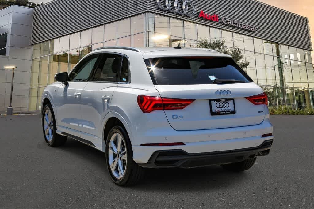 2023 Audi Q3