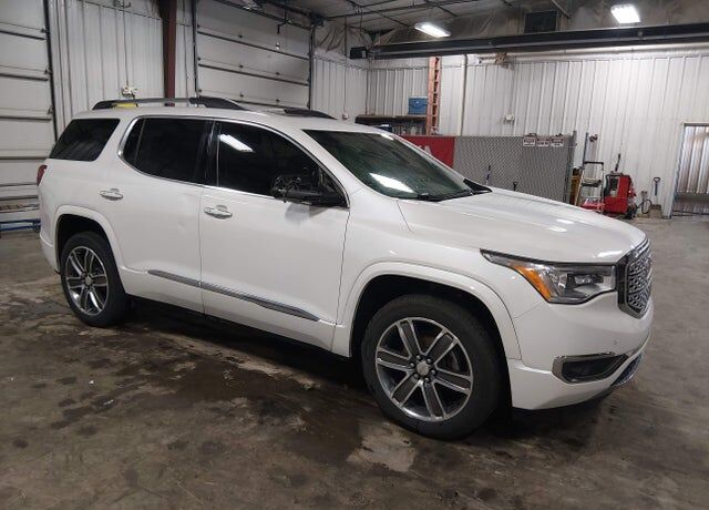2017 GMC Acadia
