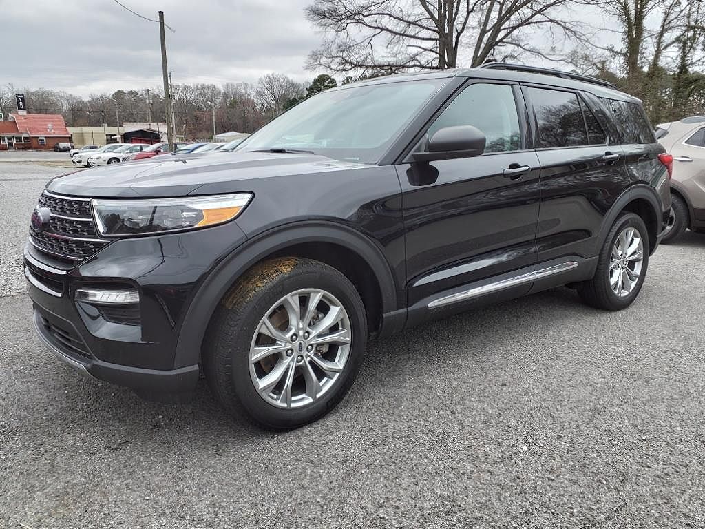 2021 FORD Explorer