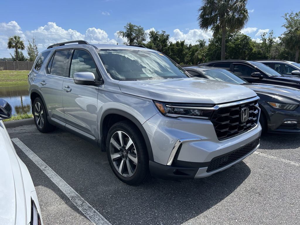 2023 HONDA Pilot