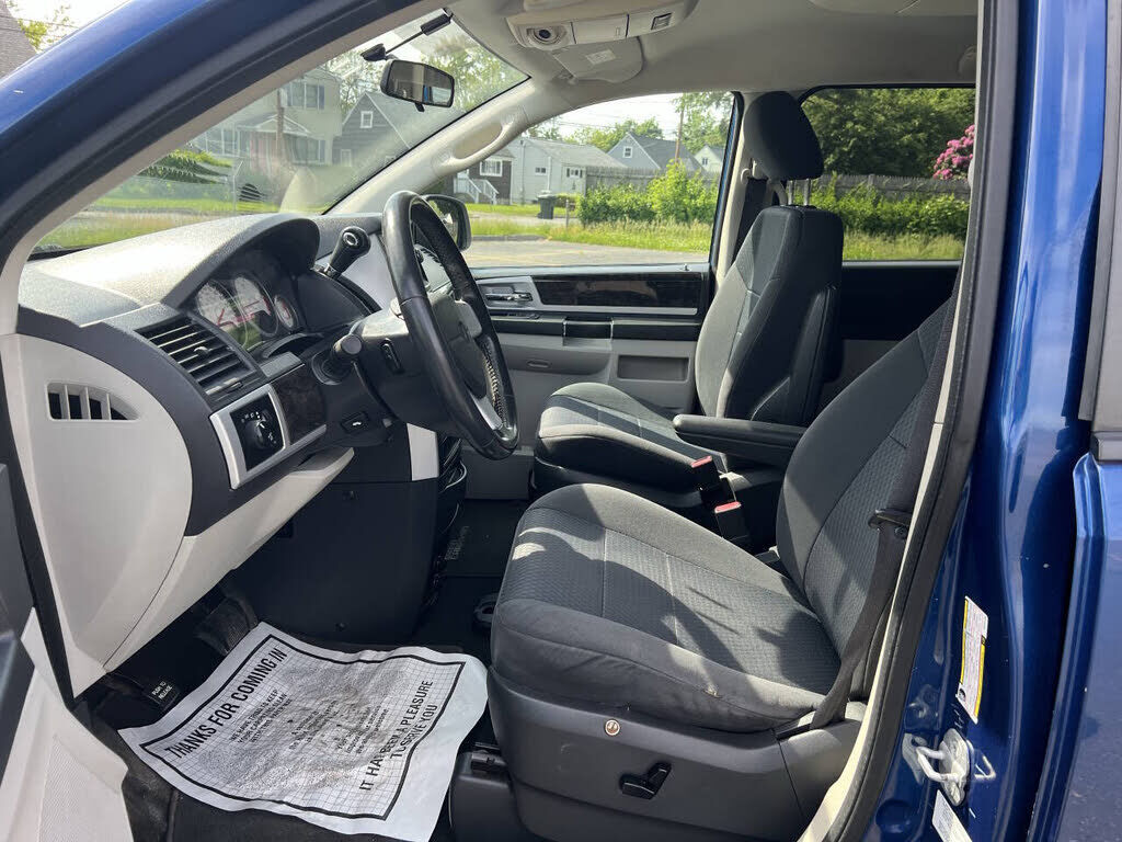 2010 DODGE Grand Caravan