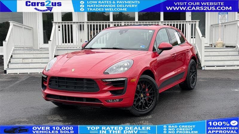 2017 PORSCHE Macan