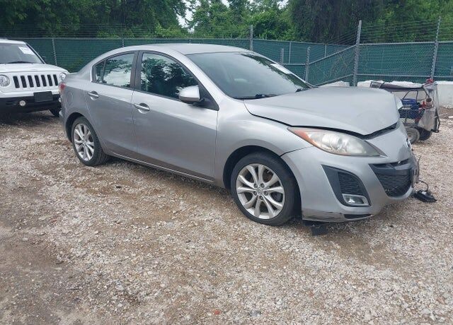 2011 MAZDA Mazda3