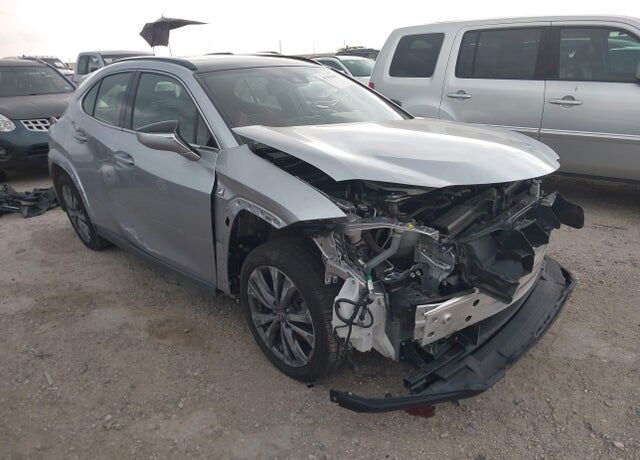 2024 LEXUS UX