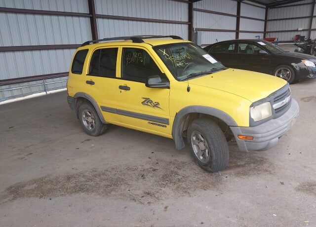 2003 CHEVROLET Tracker