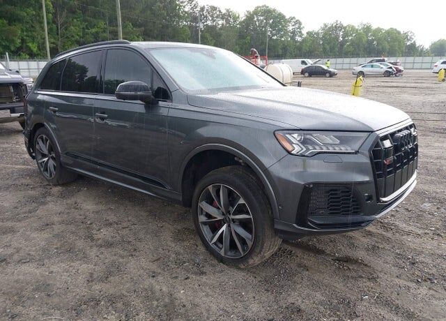 2023 AUDI SQ7