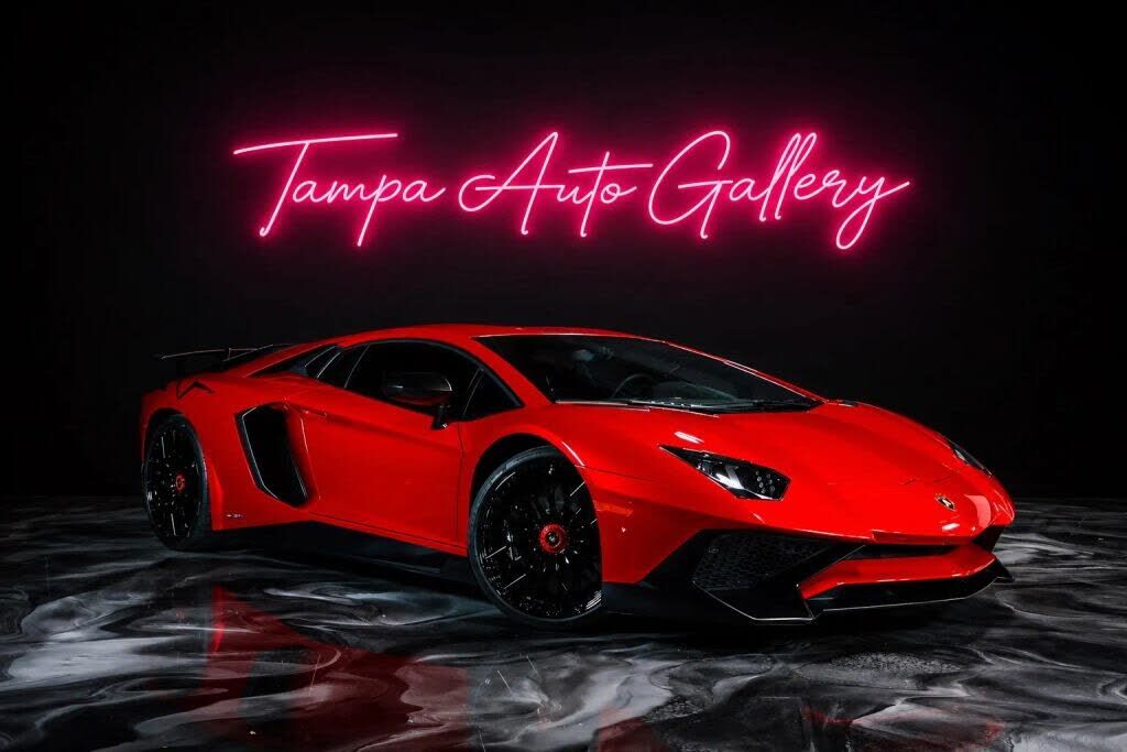 2016 LAMBORGHINI Aventador