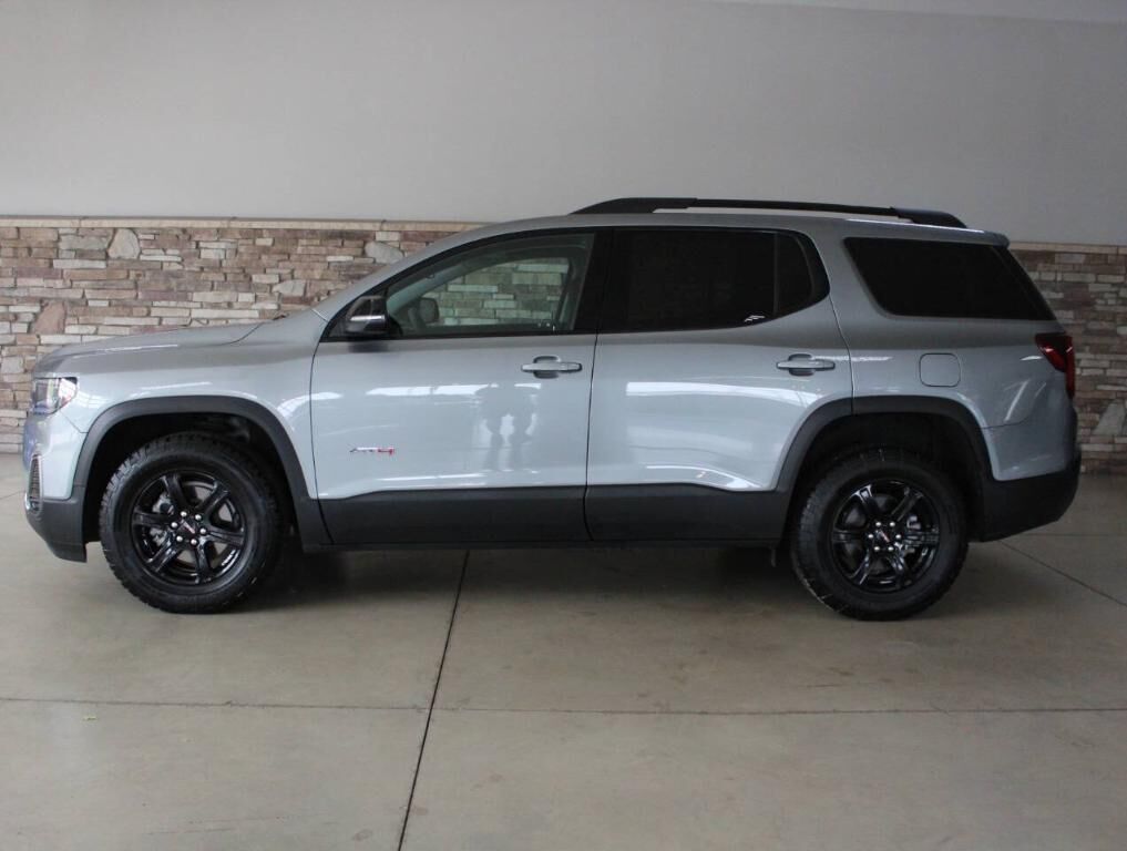 2023 GMC Acadia