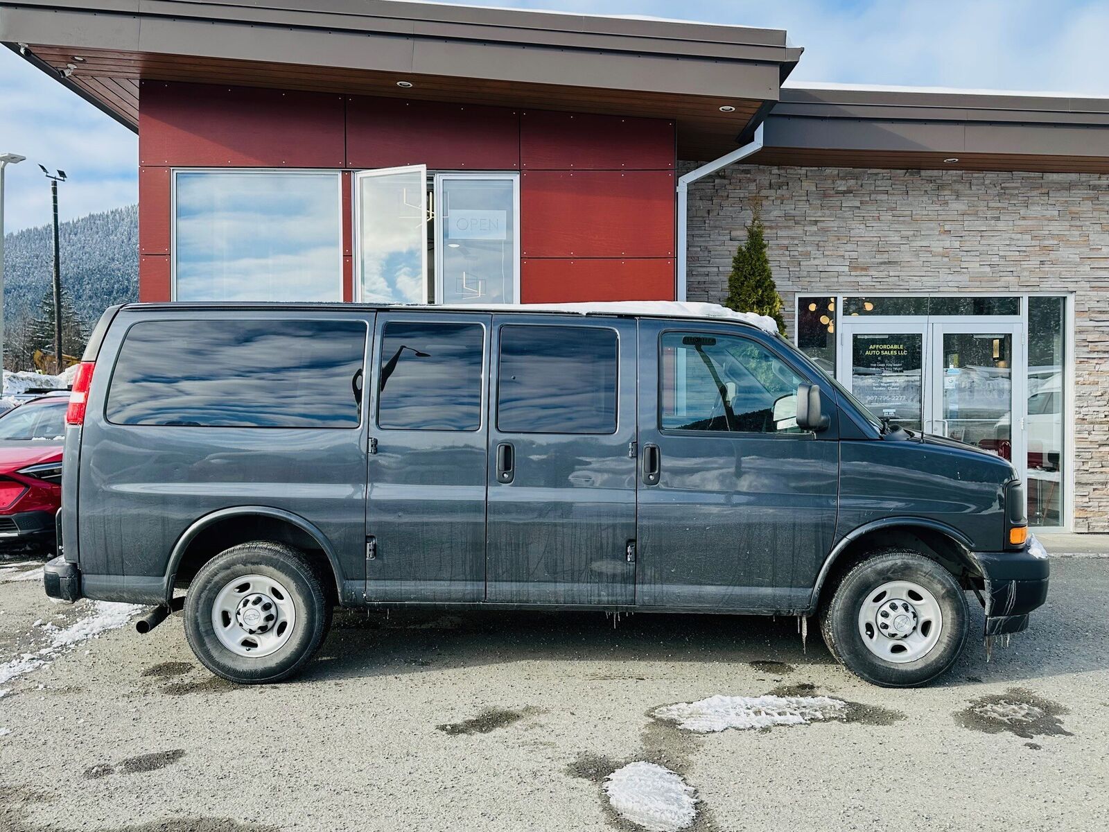 2017 CHEVROLET Express