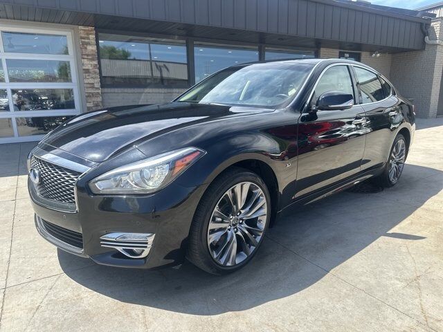 2019 INFINITI Q70