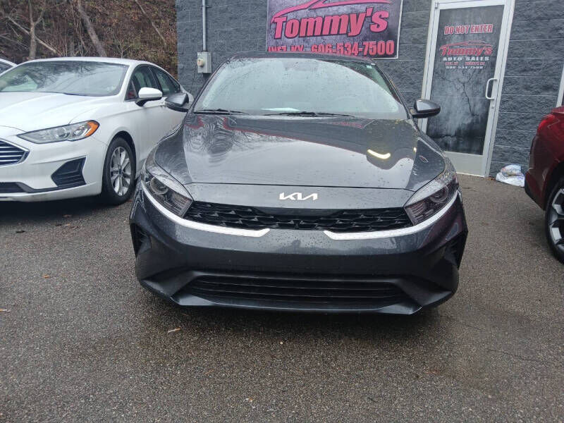 2023 KIA Forte