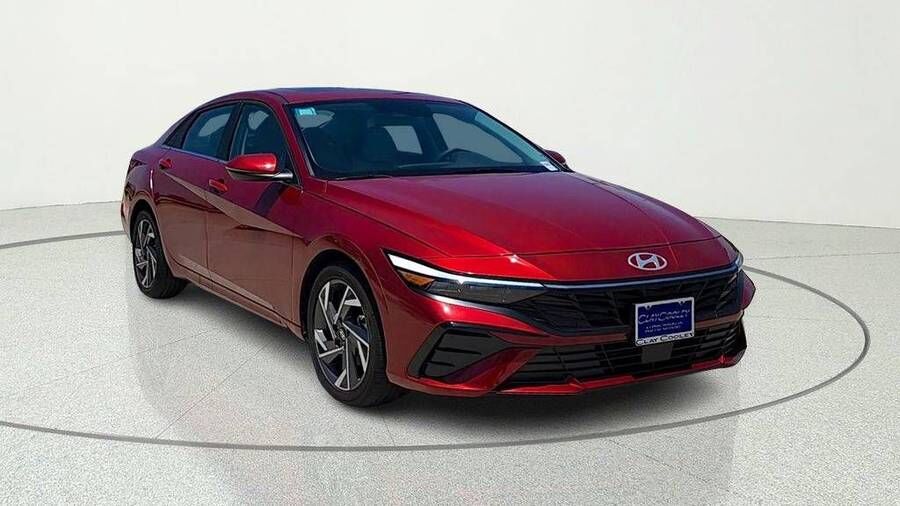2025 HYUNDAI Elantra