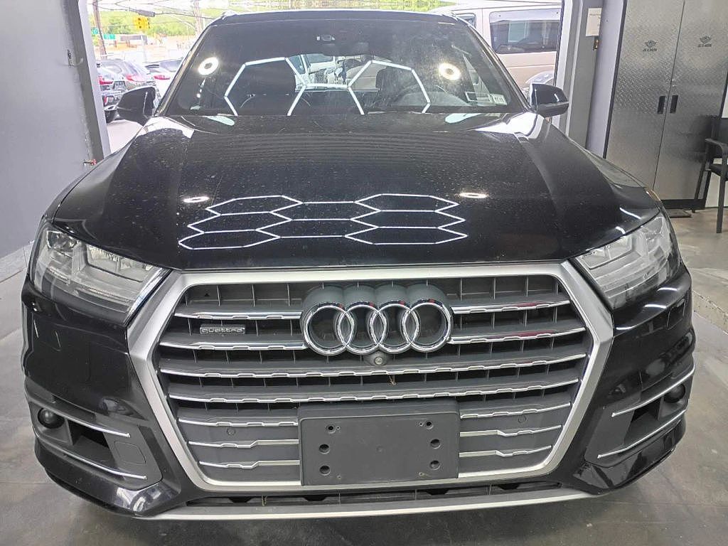 2017 AUDI Q7